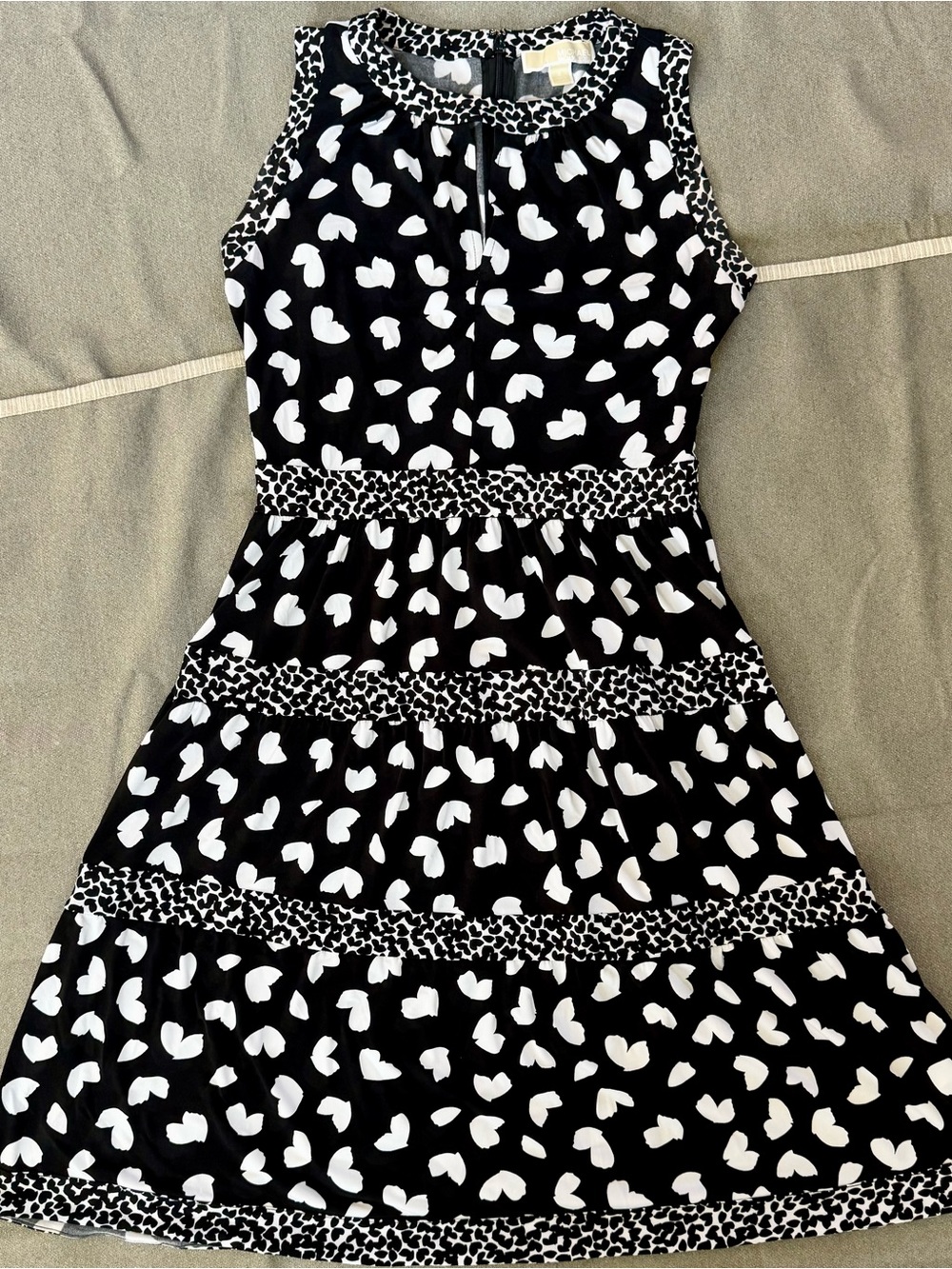 Women’s Michael Kors Black White Heart Print Fit & Flare Dress Size Small